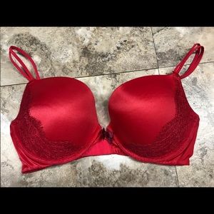 Victoria’s Secret Very Sexy Push Up Bra